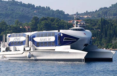 Compara?i ?i rezerva?i biletele Atlas Kompas pentru Pula, Rovinj, Umag ?i mai mult cu AFerry!